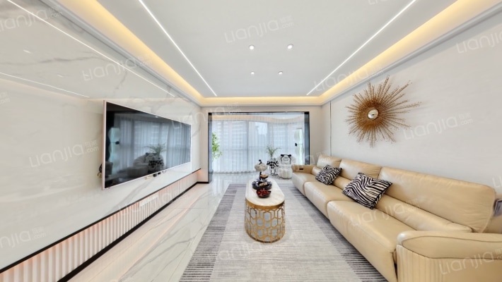 保利花园四期二手房实景图