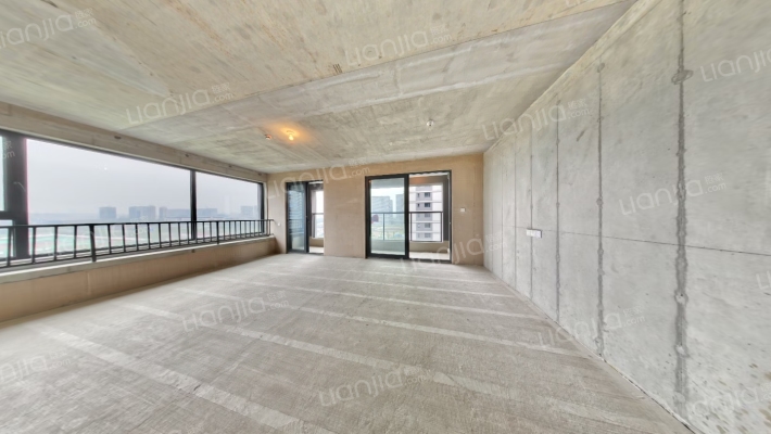 保利·天汇二手房实景图