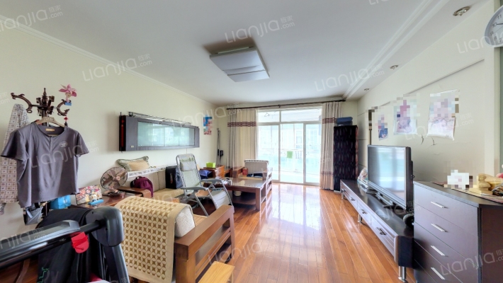 千岱名墅二手房实景图