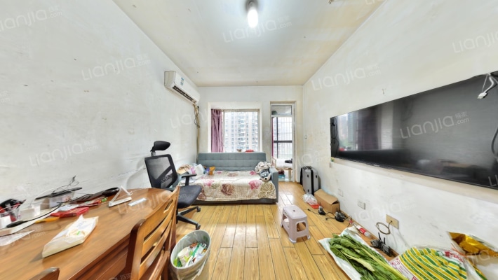 四季长春B区二手房实景图