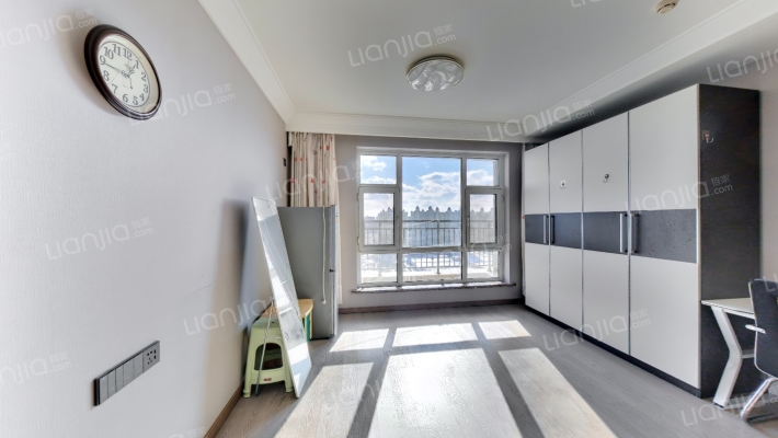 红大汇诚B区二手房实景图