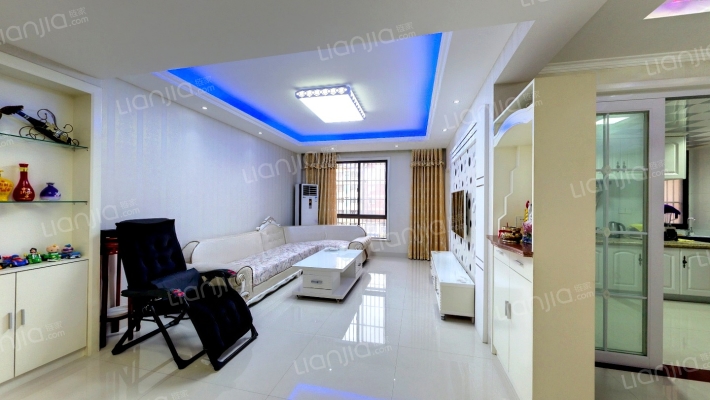 宏德香槟苑二手房实景图