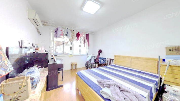 东五小区(虹口)二手房实景图