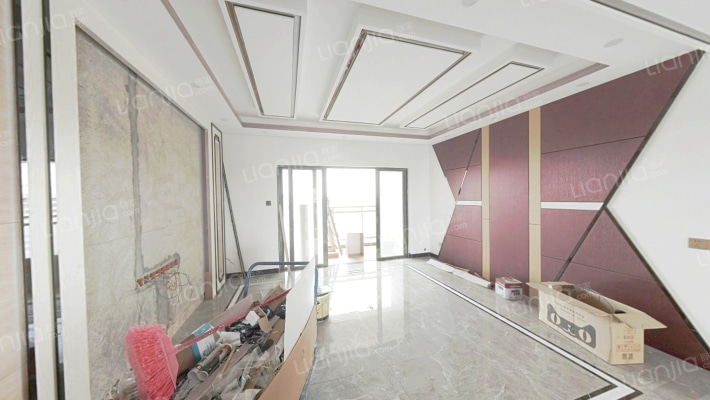 富卓华庭二手房实景图