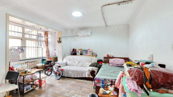 井岗新村小区二手房实景图