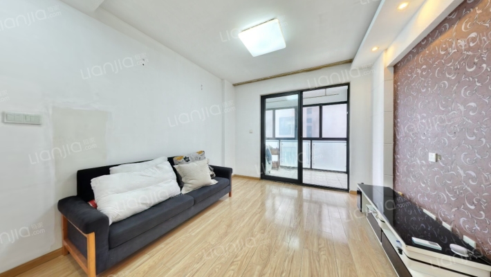 九峰国际二手房实景图