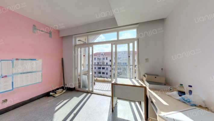 日月华庭二手房实景图