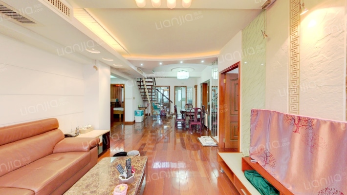 新大世界小区二手房实景图