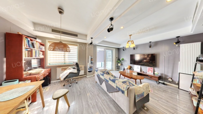 汇融公寓二手房实景图