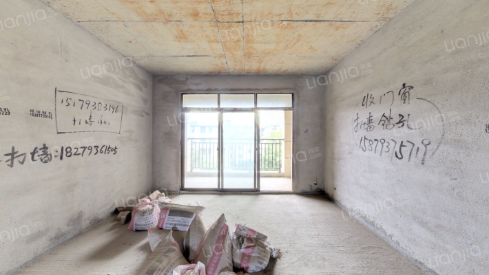 宏凯名邸二手房实景图