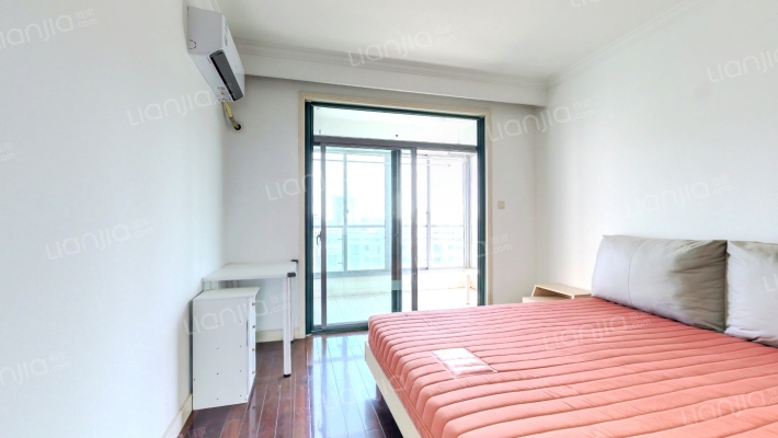 东湖名苑二手房实景图