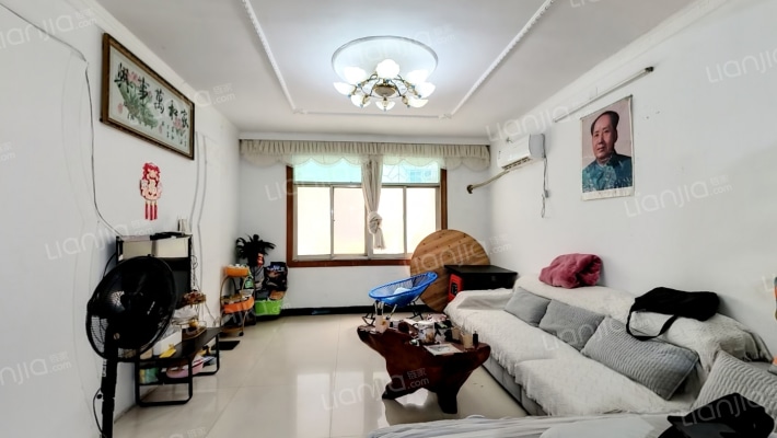 长宏家园二手房实景图