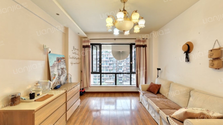 富丽碧蔓汀二手房实景图