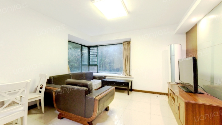 建德国际公寓二手房实景图