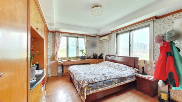 盆儿胡同61号院二手房实景图