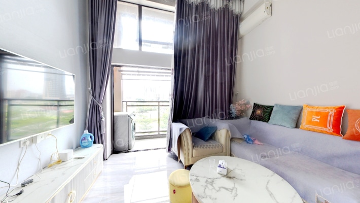 冠科泊樾湾二手房实景图