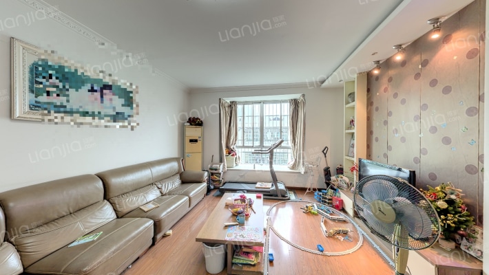 龙福小区二手房实景图