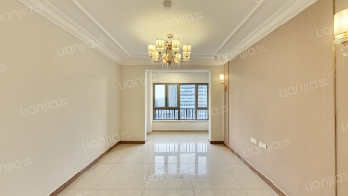 恒大中央广场六期二手房实景图