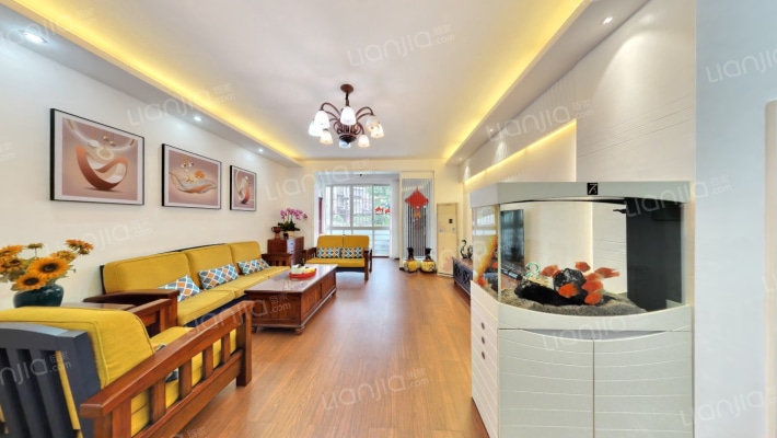 伊顿雅筑二手房实景图