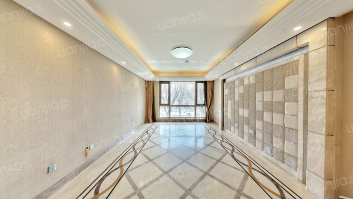 世茂奥临花园二手房实景图