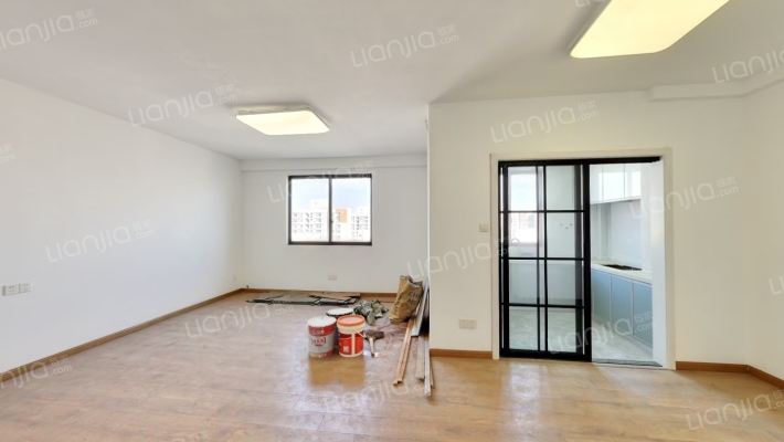 榭丽花园A区二手房实景图