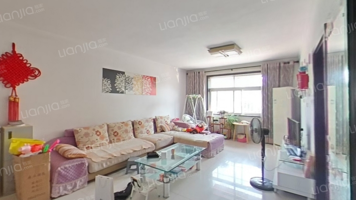 格瑞德小区二手房实景图