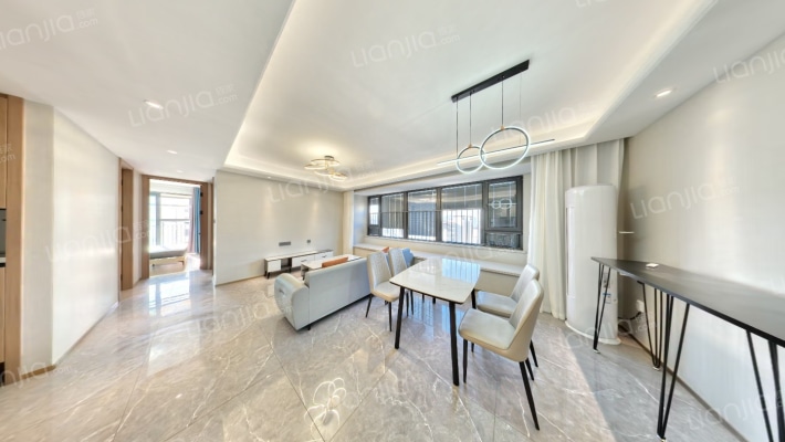 万科翡翠公园二手房实景图