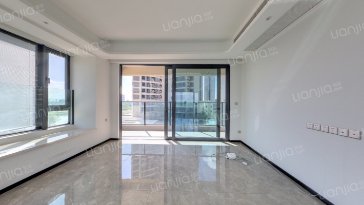 保利天汇左岸二手房实景图