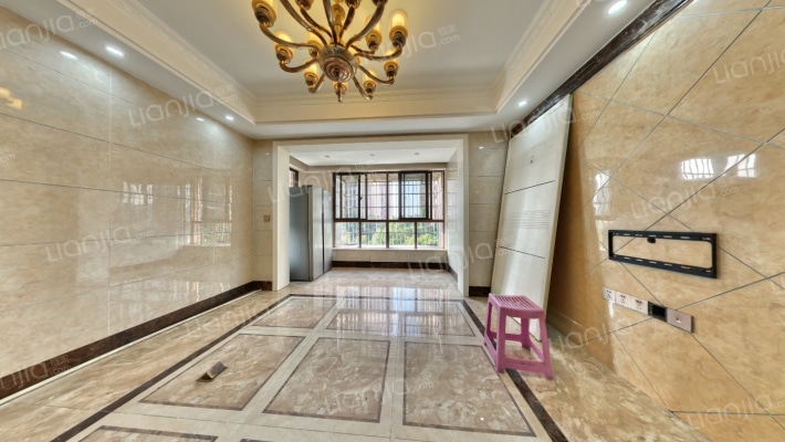 新城景苑二手房实景图