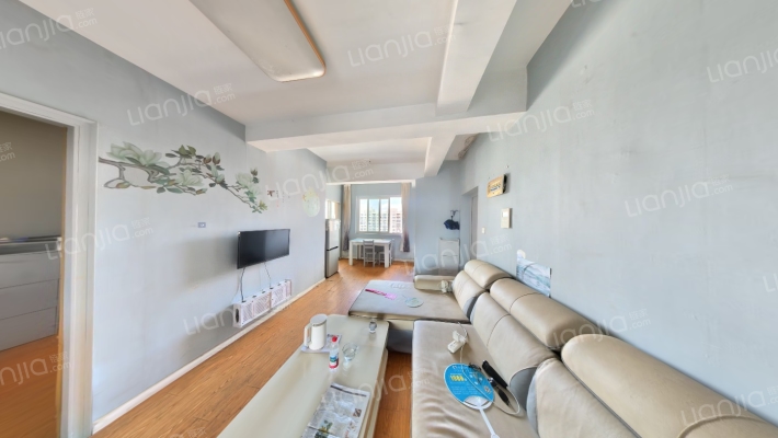 峰华花苑二手房实景图