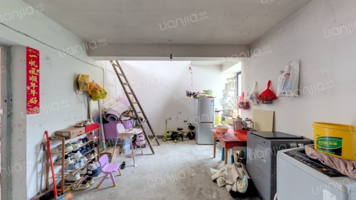 高钱生态村小区二手房实景图