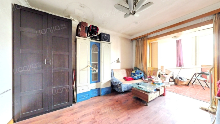 金杨新村九街坊二手房实景图