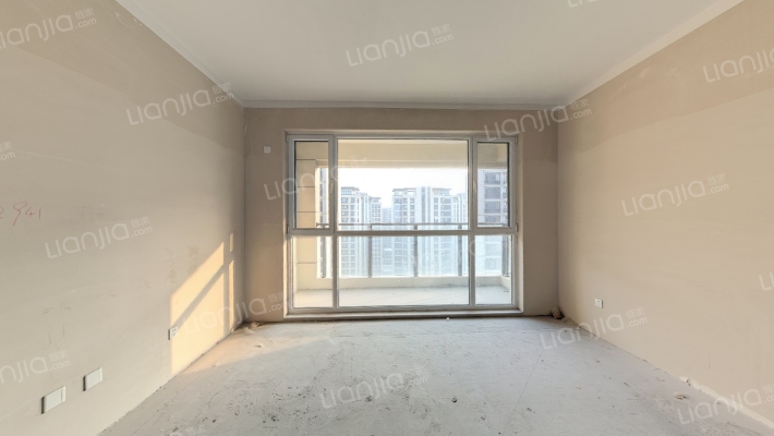 橡树黄金城二手房实景图