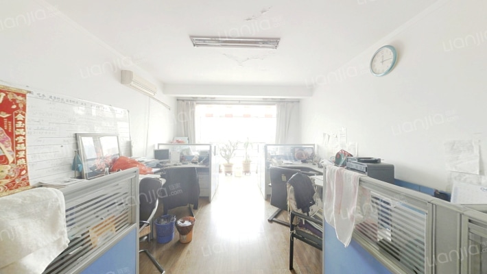 世富嘉园二手房实景图