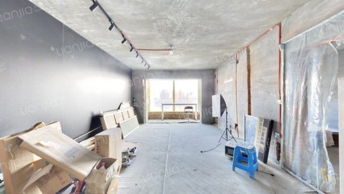 新世纪大厦小区二手房实景图