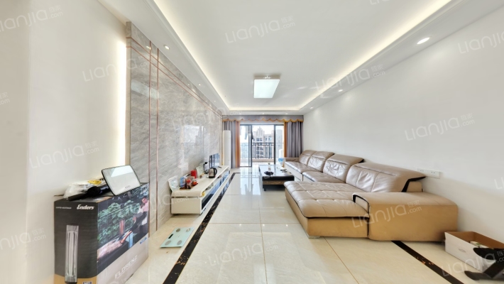 保利中央公园二手房实景图