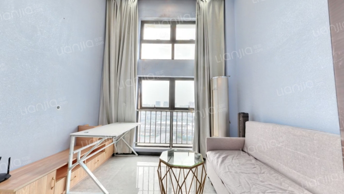 江铃卡卡公寓二手房实景图