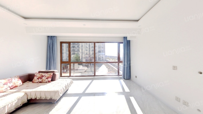 净月深水湾二手房实景图