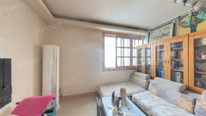 东泰生活区二手房实景图