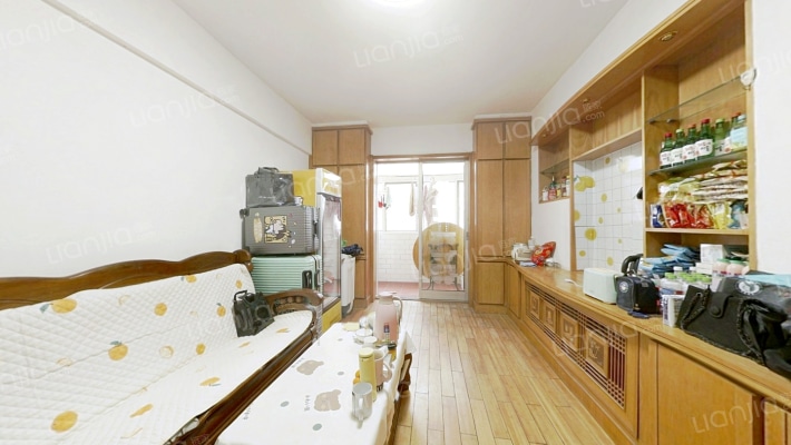 美伦小区二手房实景图