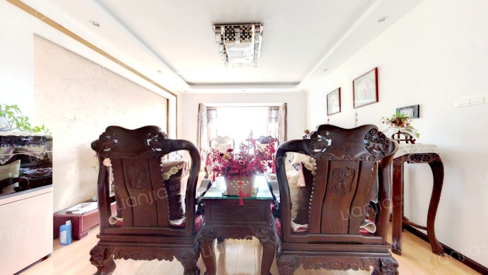 金江小区·曦苑二手房实景图