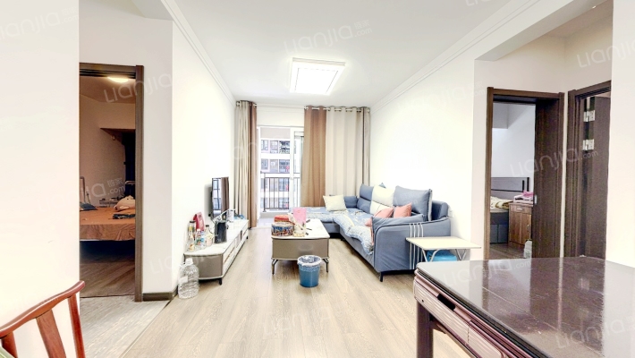 万科四季花城一期二手房实景图