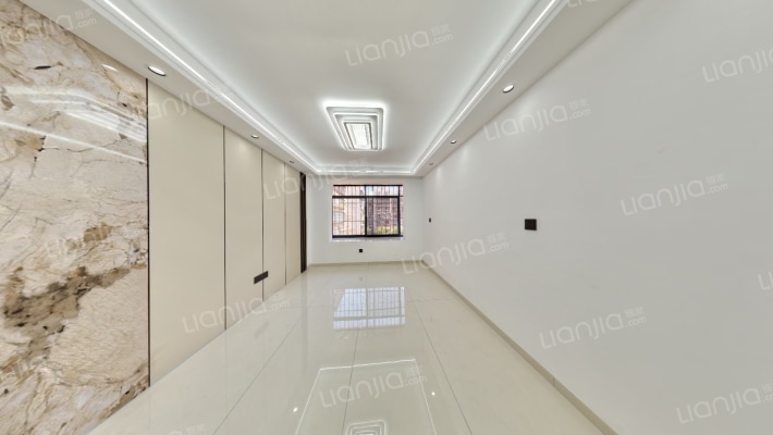 白马小区东碧组团二手房实景图