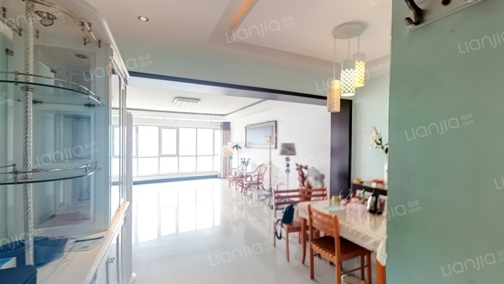 湛渔台豪园二手房实景图