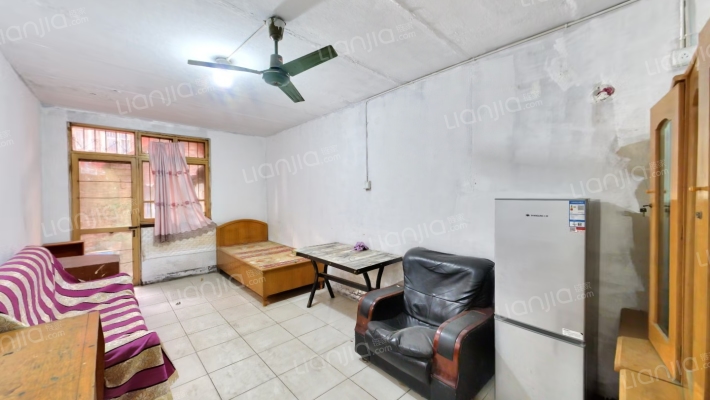 地区木材院二手房实景图