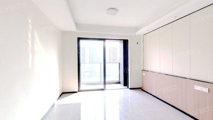 兆信铂悦湾二手房实景图