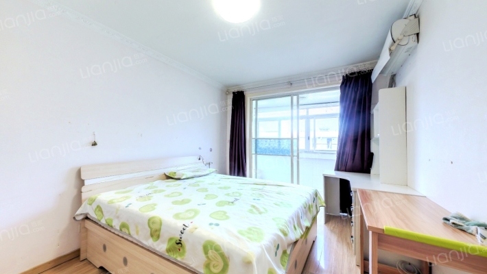 浦三小区二手房实景图