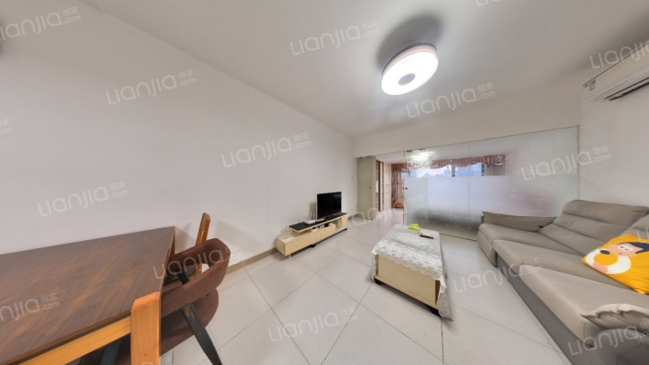 城市主场二手房实景图