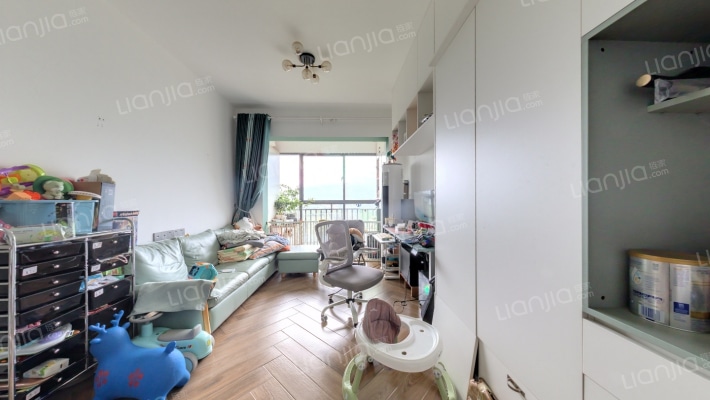 光耀城市山谷二手房实景图