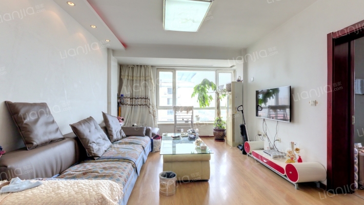 七彩阳光二手房实景图